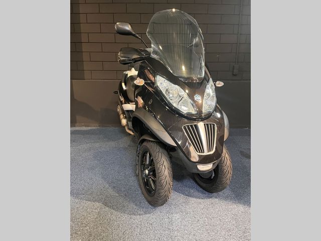 piaggio - mp3-400-lt