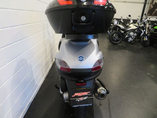 piaggio - mp3-400-lt-touring