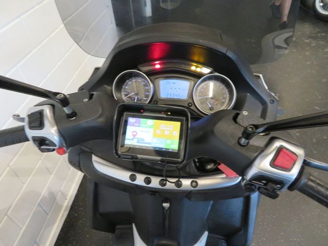 piaggio - mp3-500-lt