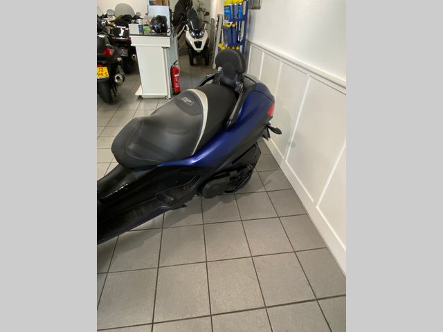 piaggio - mp3-500-lt-sport