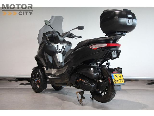 piaggio - mp3-530-hpe-advance-exlusive