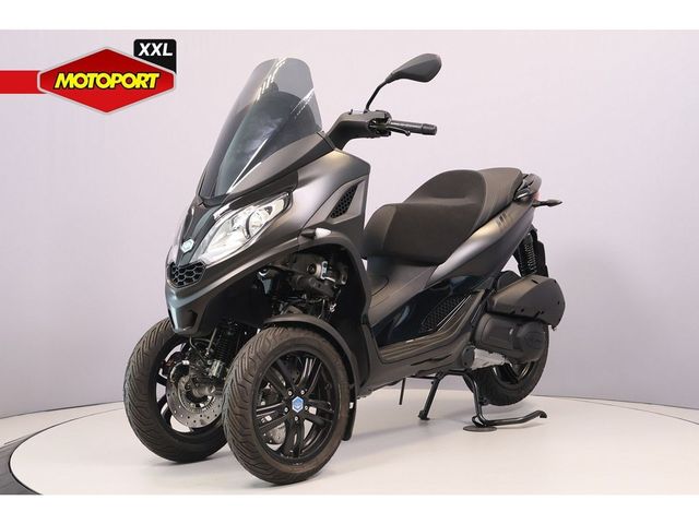 piaggio - mp3-deep-black-300