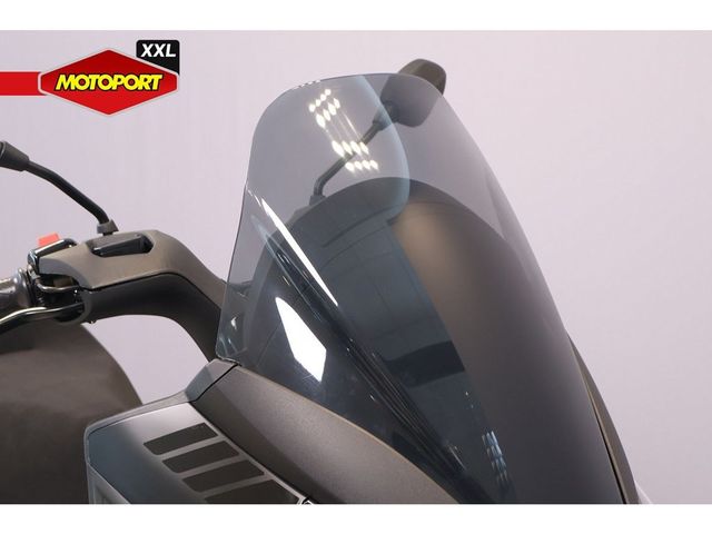 piaggio - mp3-deep-black-300