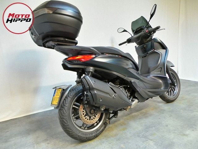 piaggio - new-beverly-s-400-hpe