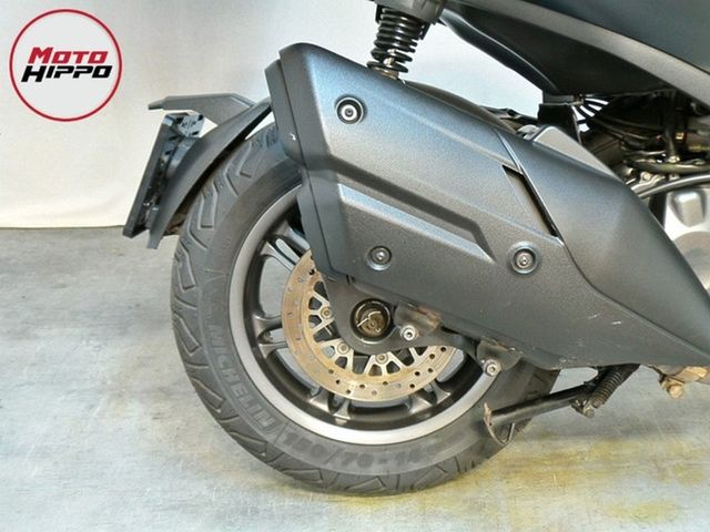 piaggio - new-beverly-s-400-hpe