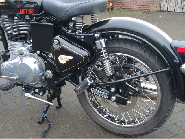 royal-enfield - classic-500