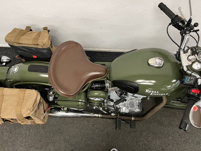 royal-enfield - classic-500