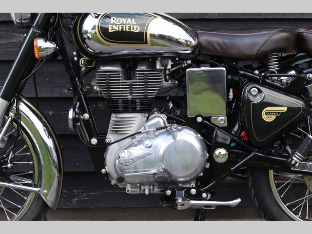 royal-enfield - classic-500-chrome