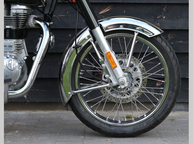 royal-enfield - classic-500-chrome