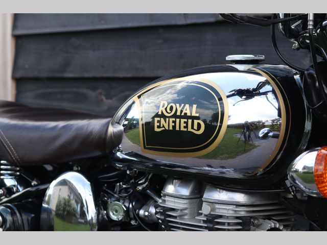 royal-enfield - classic-500-chrome