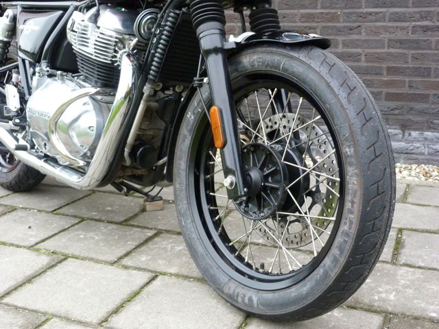 royal-enfield - interceptor-650