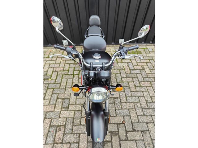 royal-enfield - meteor-350