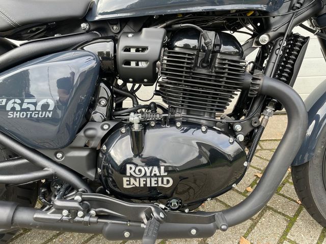 royal-enfield - shotgun-650