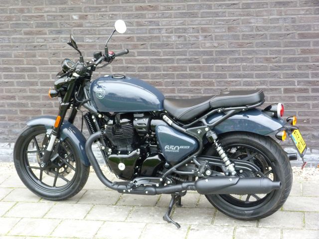 royal-enfield - shotgun-650