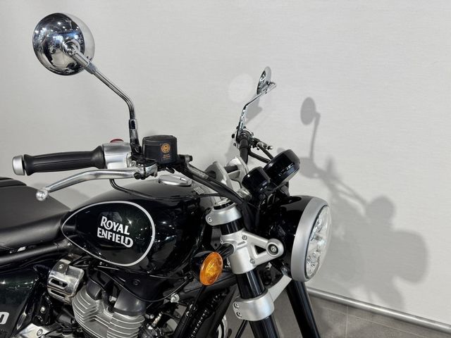 royal-enfield - super-meteor-650