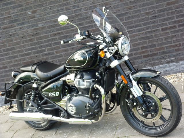 royal-enfield - super-meteor-650