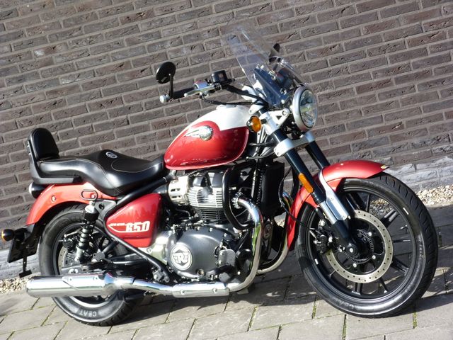 royal-enfield - super-meteor-650