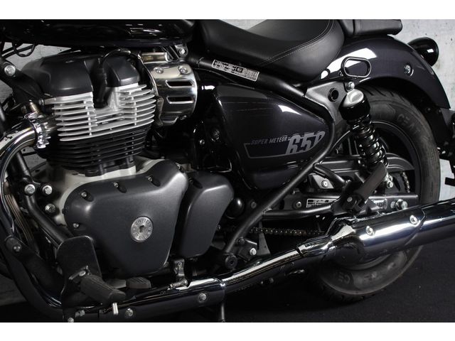 royal-enfield - super-meteor-650