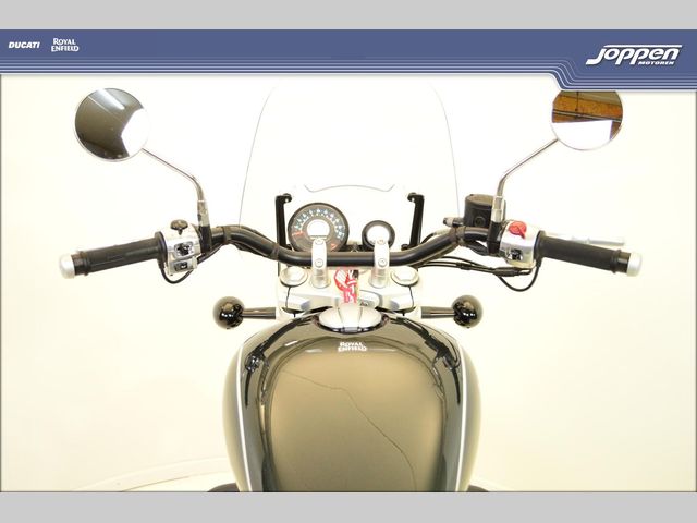 royal-enfield - super-meteor-650