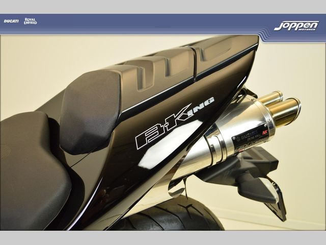 suzuki - b-king-1300