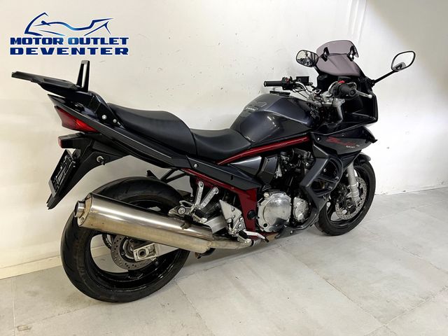 suzuki - bandit-1200-s
