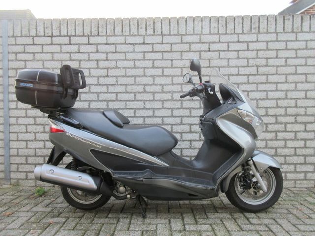 suzuki - burgman-200