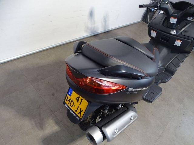 suzuki - burgman-200