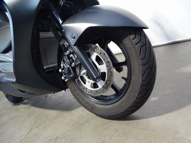 suzuki - burgman-200