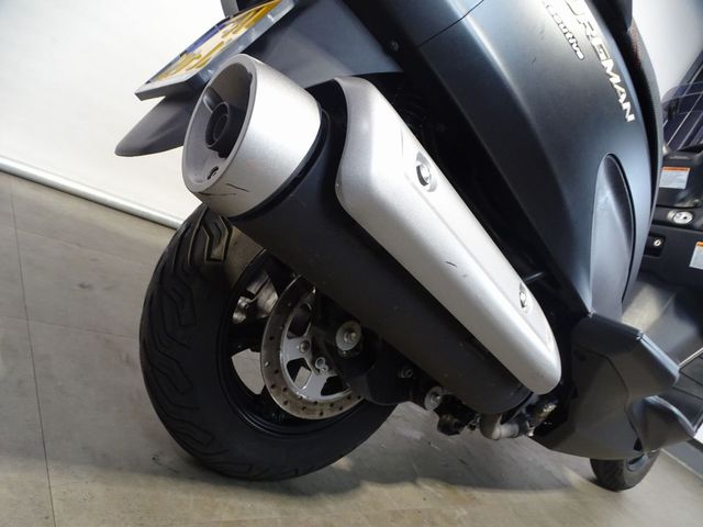 suzuki - burgman-200