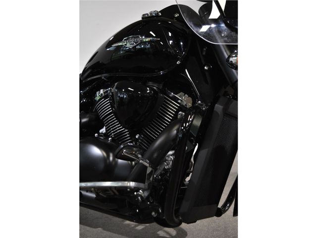 suzuki - c-1500-bt-intruder