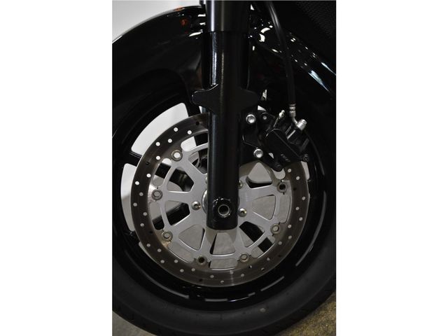 suzuki - c-1500-bt-intruder