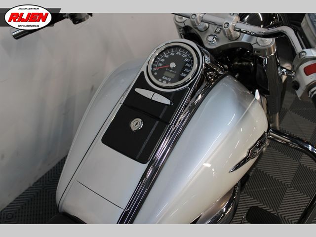 suzuki - c-1500-lc-intruder