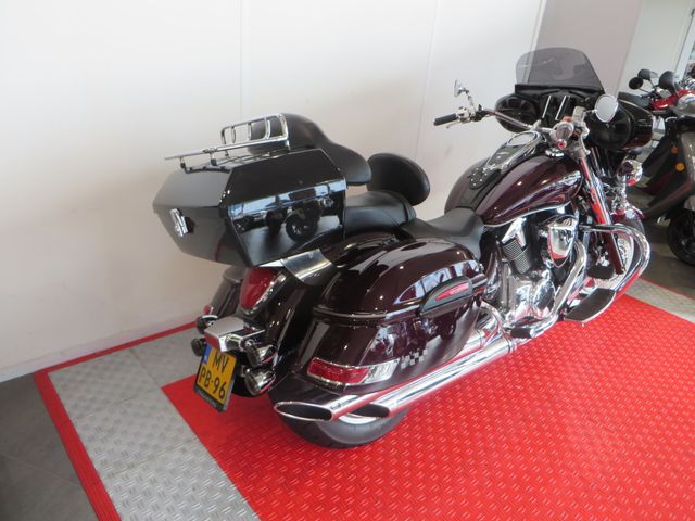 suzuki - c-1800-lc-intruder