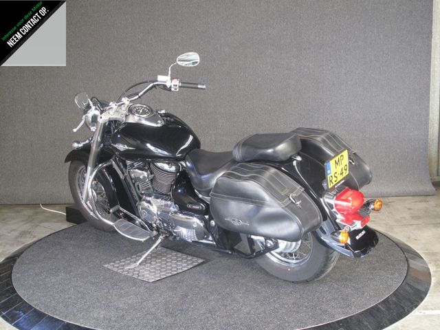 suzuki - c-800-intruder