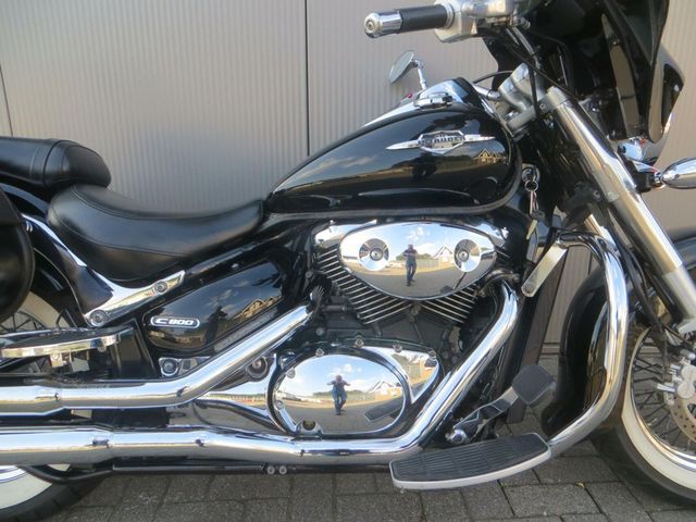 suzuki - c-800-intruder