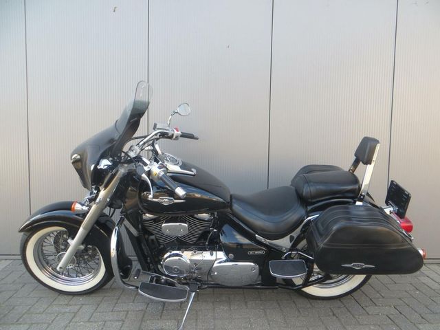 suzuki - c-800-intruder