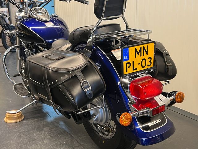 suzuki - c-800-intruder