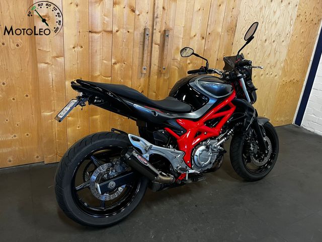 suzuki - gladius-abs