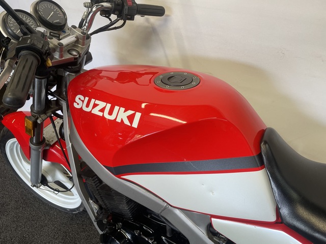 suzuki - gs-500-e-25-kw