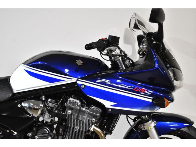 suzuki - gsf-1200-s-bandit