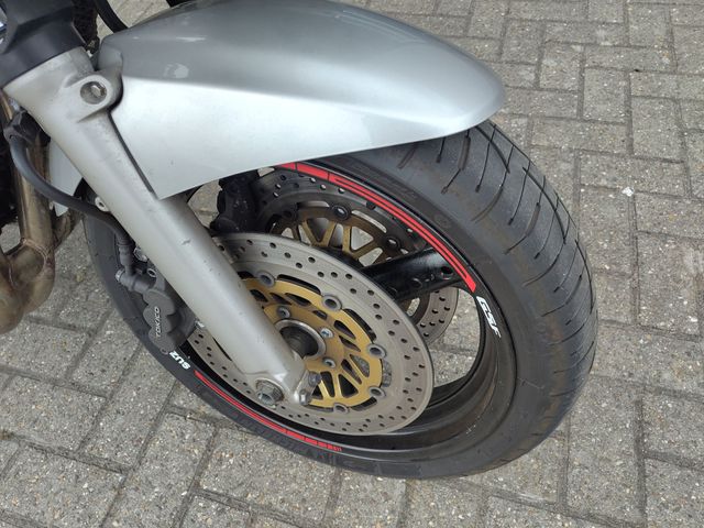 suzuki - gsf-1200-s-bandit