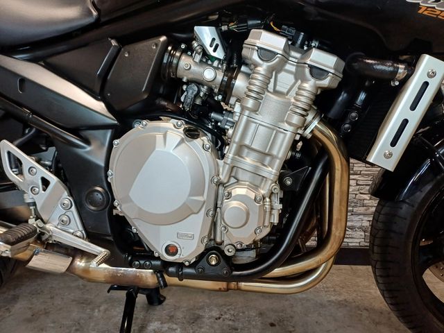 suzuki - gsf-1250-sa