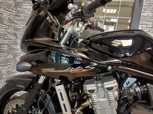 suzuki - gsf-1250-sa