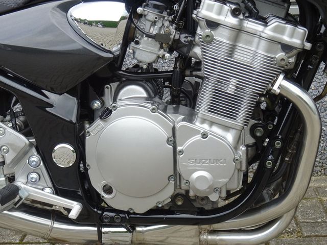 suzuki - gsf-600-s-bandit