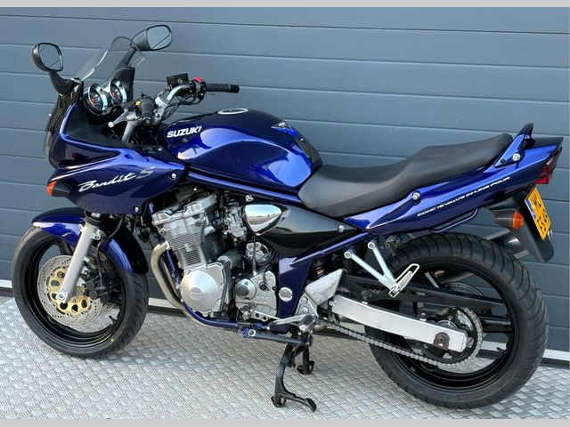 suzuki - gsf-600-s-bandit