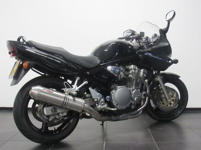 suzuki - gsf-600-s-bandit