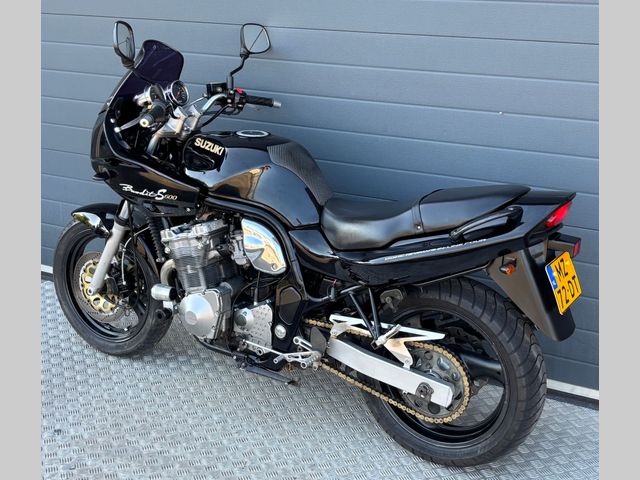 suzuki - gsf-600-s-bandit