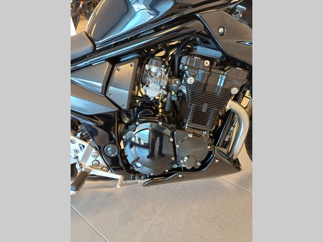 suzuki - gsf-650-n-bandit