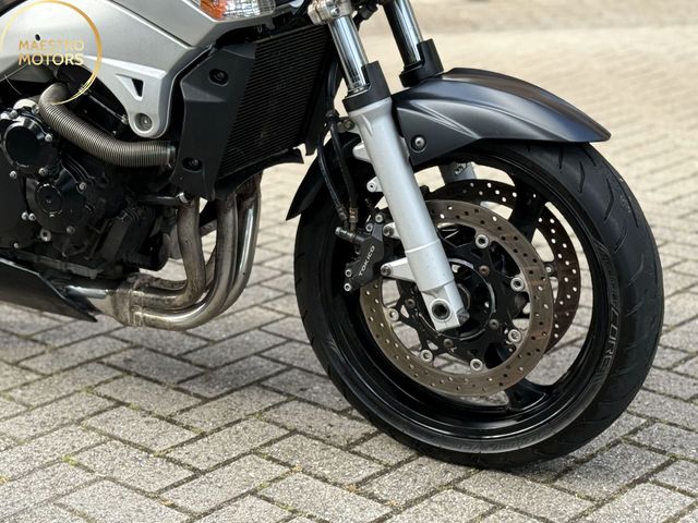 suzuki - gsr-600