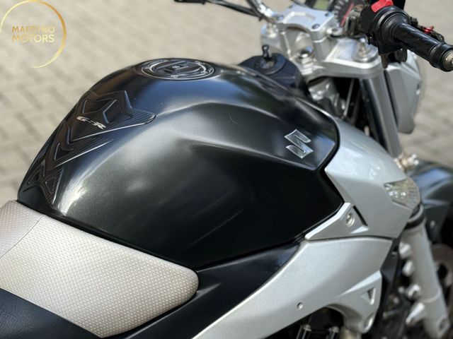 suzuki - gsr-600